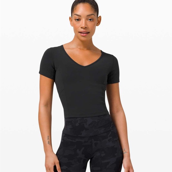 Lululemon Nulu Cropped Slim Yoga Short Sleeve Top - Picture 1 of 5